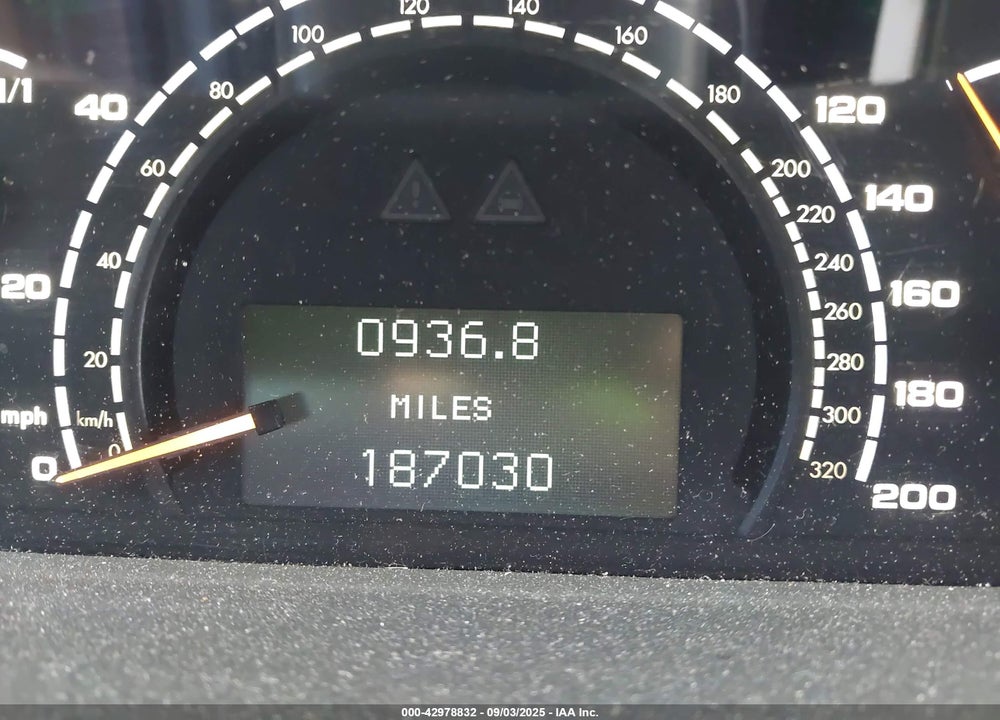2004 MERCEDES-BENZ CL 55 AMG VIN: WDBPJ74J44A039552