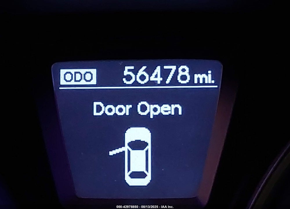 2015 HYUNDAI ELANTRA VIN: KMHD35LH7FU240182