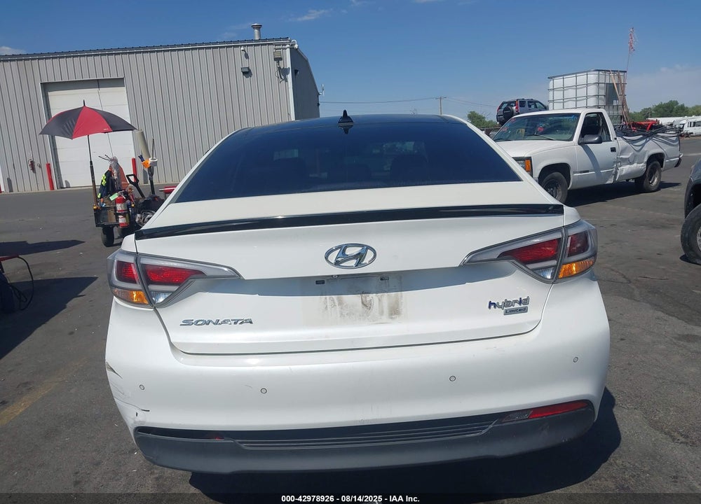 2016 HYUNDAI SONATA HYBRID VIN: KMHE34L15GA029227