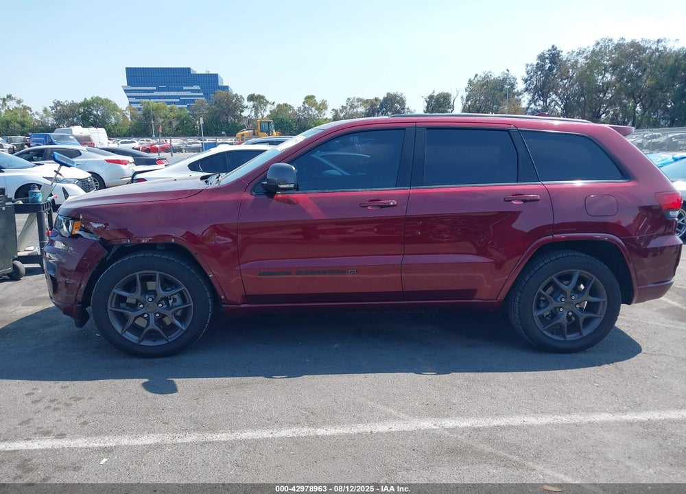 2021 JEEP GRAND CHEROKEE VIN: 1C4RJEBG3MC569943