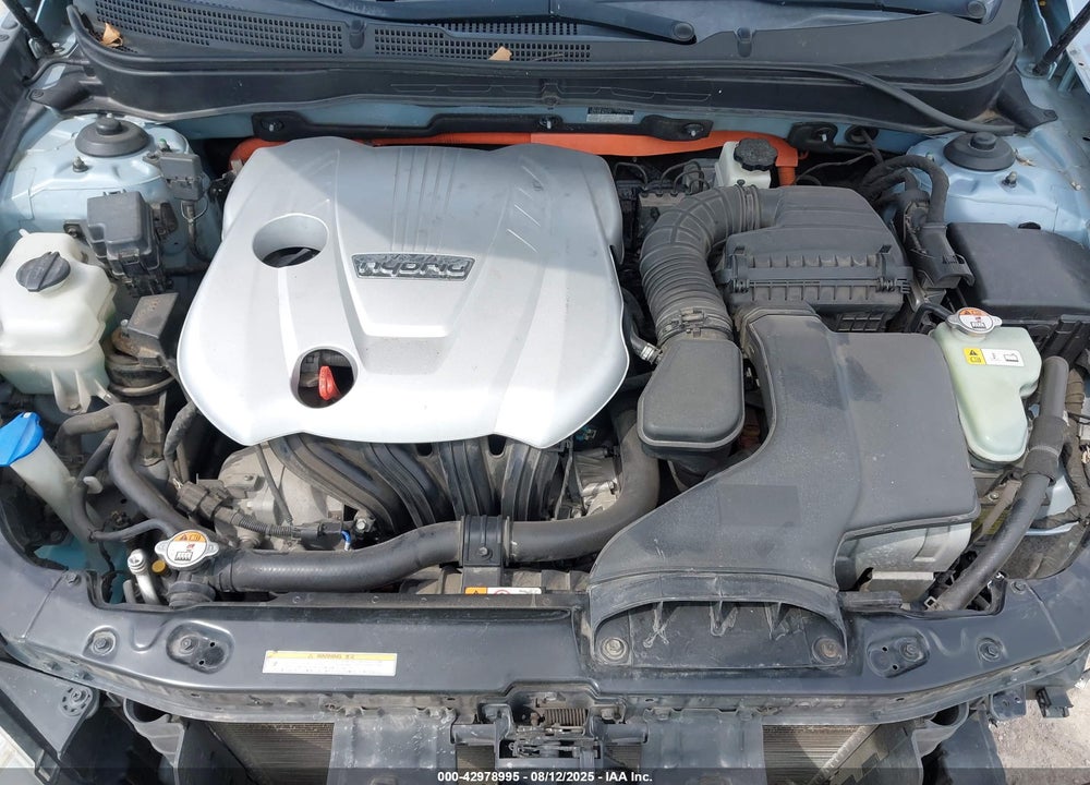 2011 HYUNDAI SONATA HYBRID VIN: KMHEC4A46BA018744