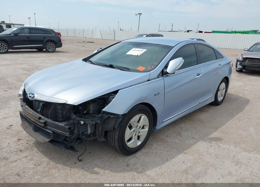 2011 HYUNDAI SONATA HYBRID VIN: KMHEC4A46BA018744