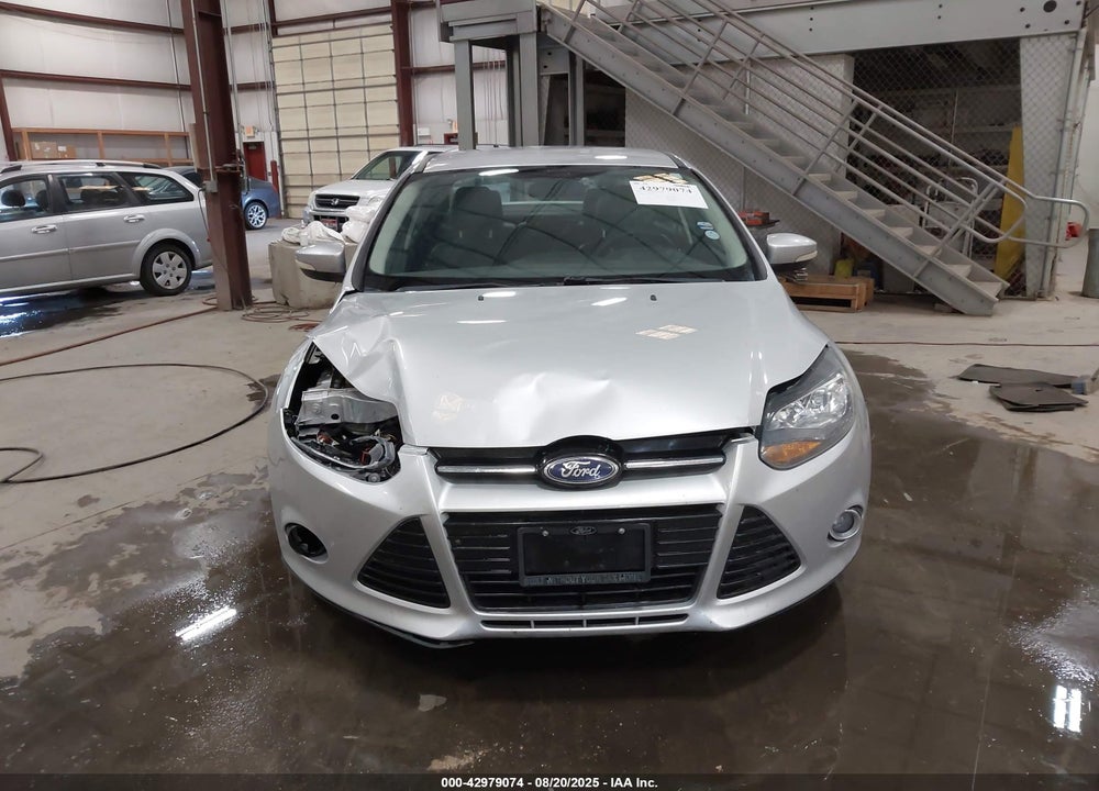 2014 FORD FOCUS VIN: 1FADP3J27EL255206
