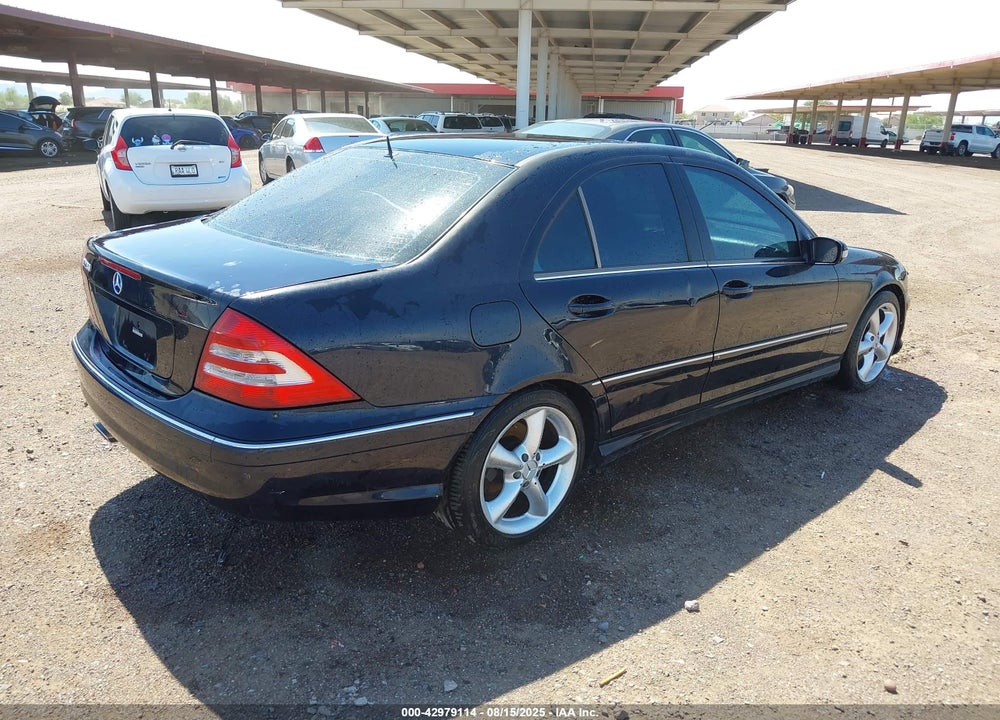 2006 MERCEDES-BENZ C 230 SPORT VIN: WDBRF52H66F736452