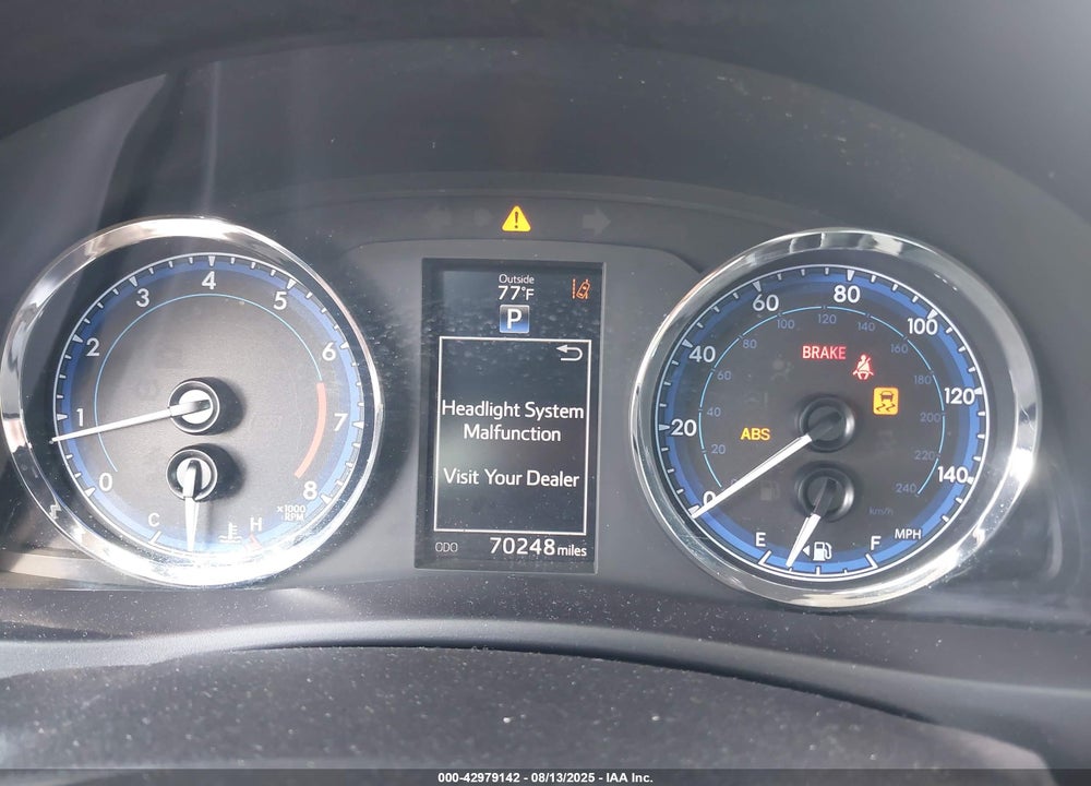 2017 TOYOTA COROLLA VIN: 5YFBURHE0HP661644