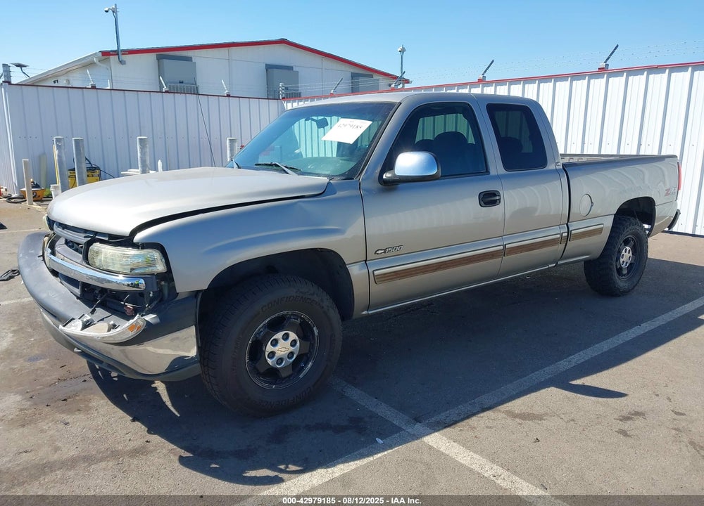 2001 CHEVROLET SILVERADO 1500 LS VIN: 1GCEK19T11E310360