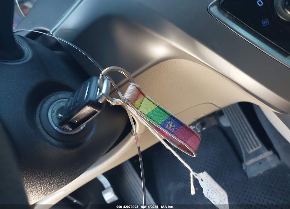 2015 HYUNDAI SONATA VIN: 5NPE24AF6FH241552