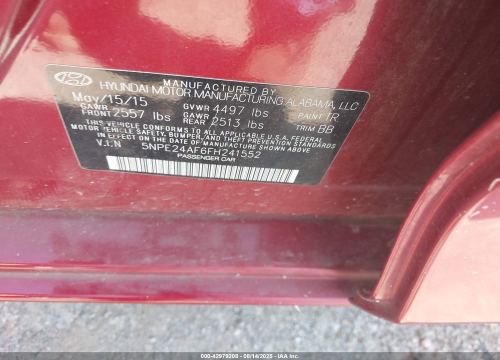 2015 HYUNDAI SONATA VIN: 5NPE24AF6FH241552