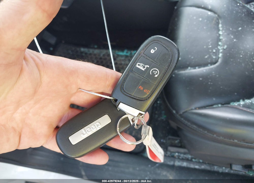 2020 JEEP CHEROKEE VIN: 1C4PJMBN7LD608218