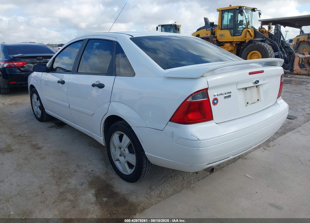 2007 FORD FOCUS S/SE/SES VIN: 1FAFP34N87W351460