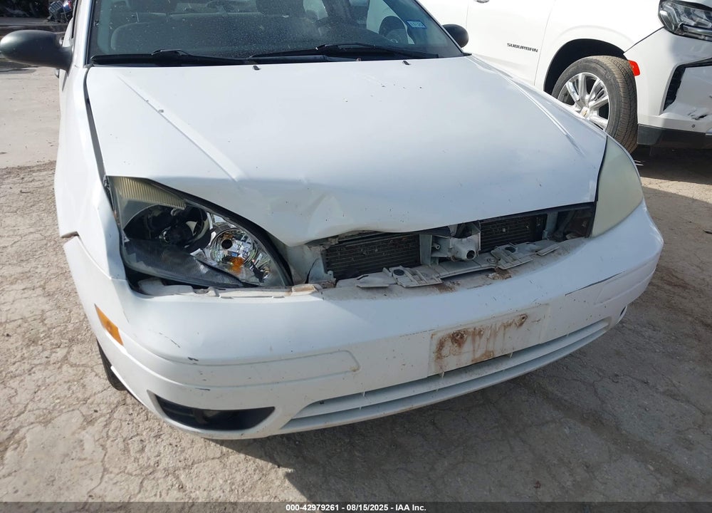 2007 FORD FOCUS S/SE/SES VIN: 1FAFP34N87W351460