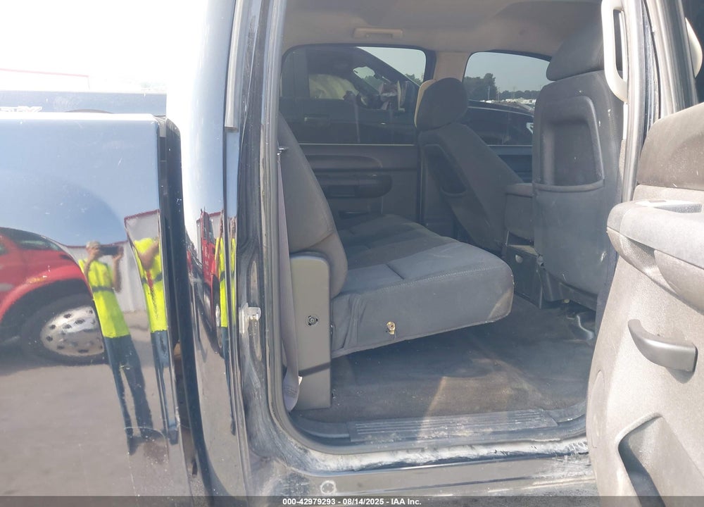2011 CHEVROLET SILVERADO 1500 VIN: 3GCPKSE34BG381583
