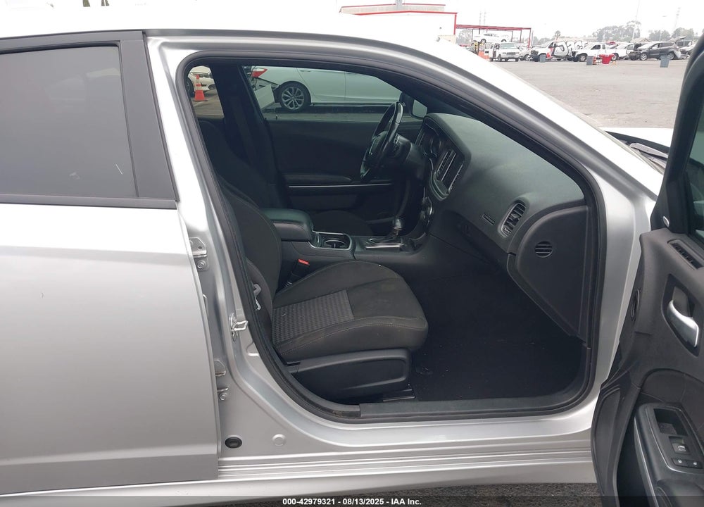 2019 DODGE CHARGER VIN: 2C3CDXHG7KH749361