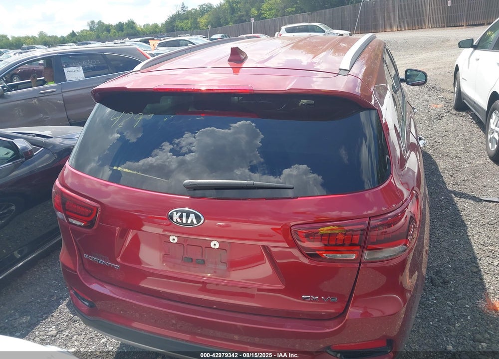 2019 KIA SORENTO VIN: 5XYPHDA58KG468435