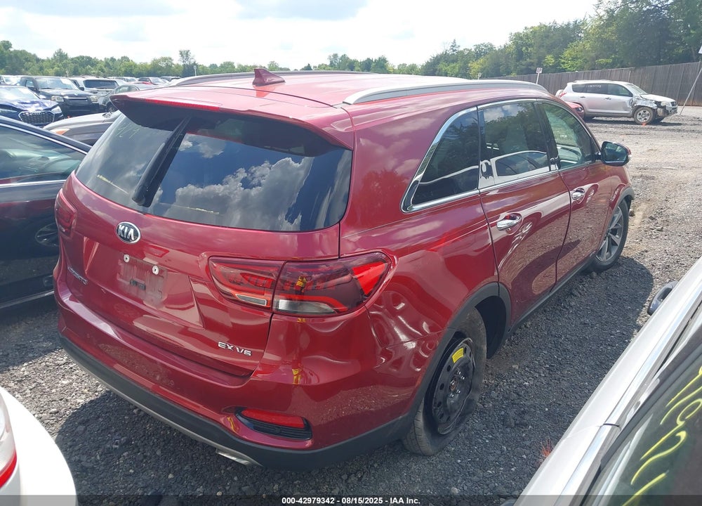 2019 KIA SORENTO VIN: 5XYPHDA58KG468435