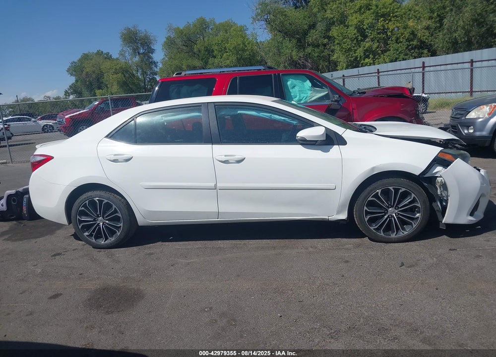 2015 TOYOTA COROLLA VIN: 5YFBURHE2FP340122