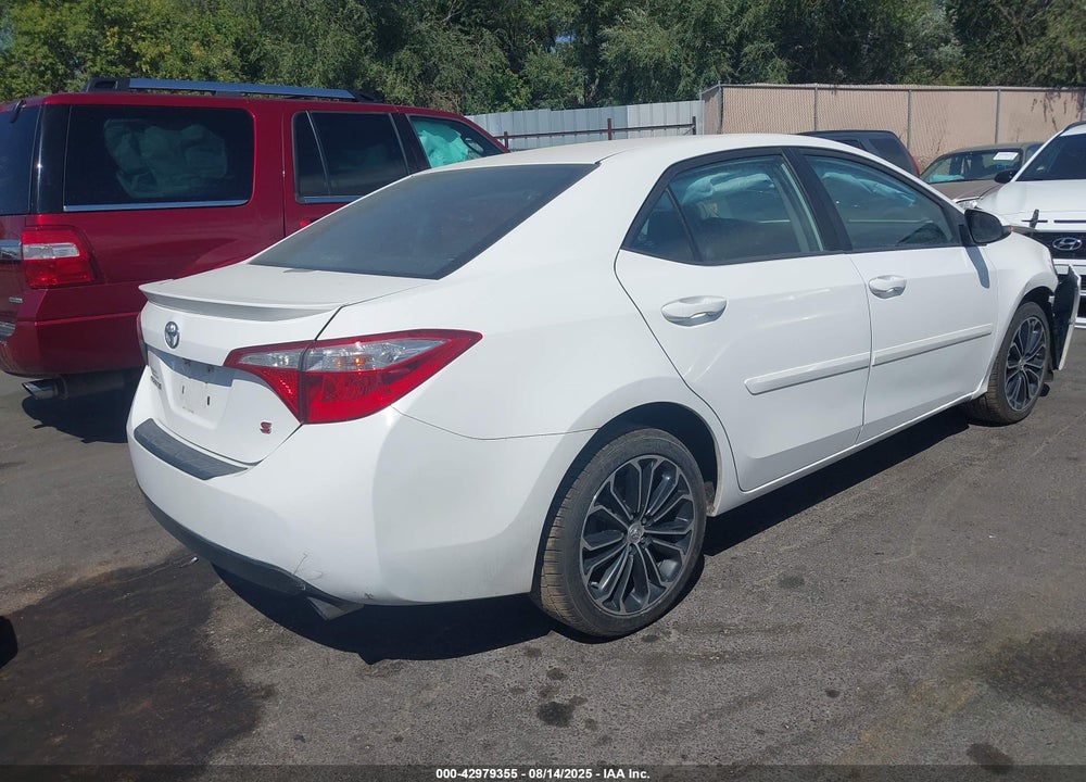 2015 TOYOTA COROLLA VIN: 5YFBURHE2FP340122