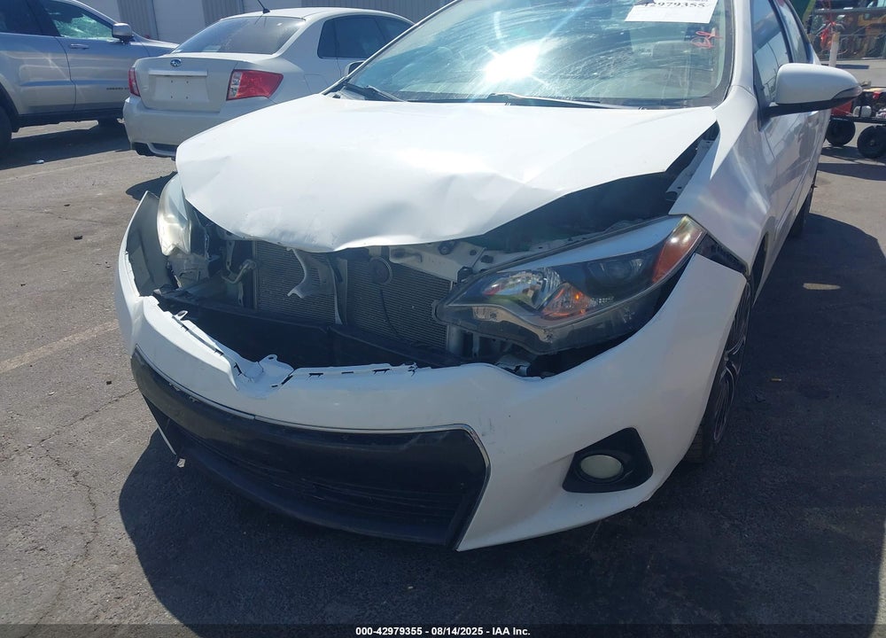 2015 TOYOTA COROLLA VIN: 5YFBURHE2FP340122