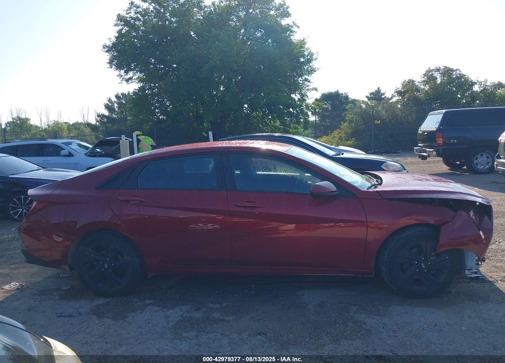 2023 HYUNDAI ELANTRA SEL VIN: KMHLM4AG3PU620411