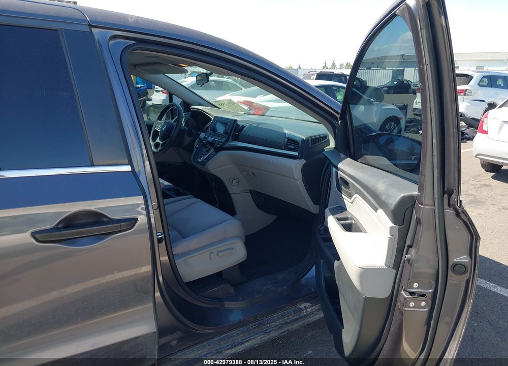 2019 HONDA ODYSSEY LX VIN: 5FNRL6H20KB000060