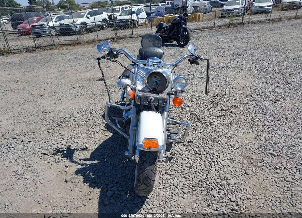 2003 HARLEY-DAVIDSON FLSTCI VIN: 1HD1BWB1X3Y105544