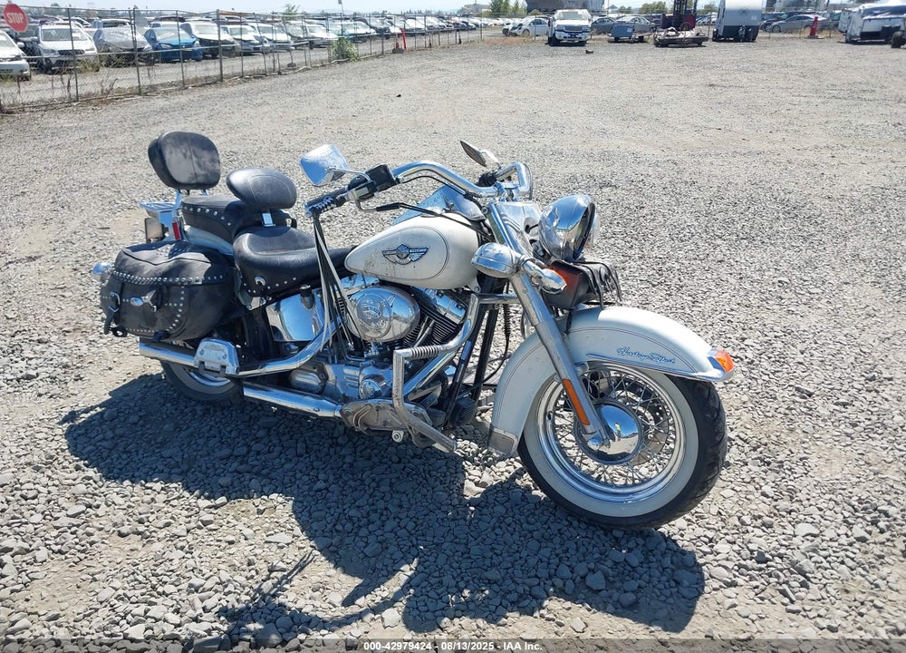 2003 HARLEY-DAVIDSON FLSTCI VIN: 1HD1BWB1X3Y105544