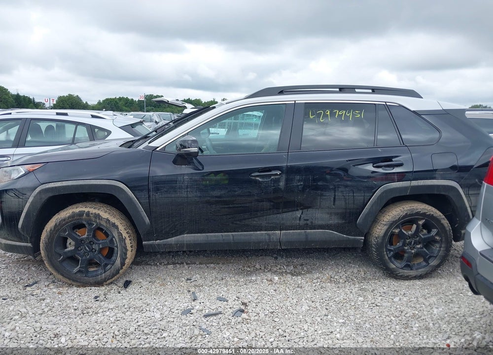 2021 TOYOTA RAV4 VIN: 2T3S1RFV1MW220147