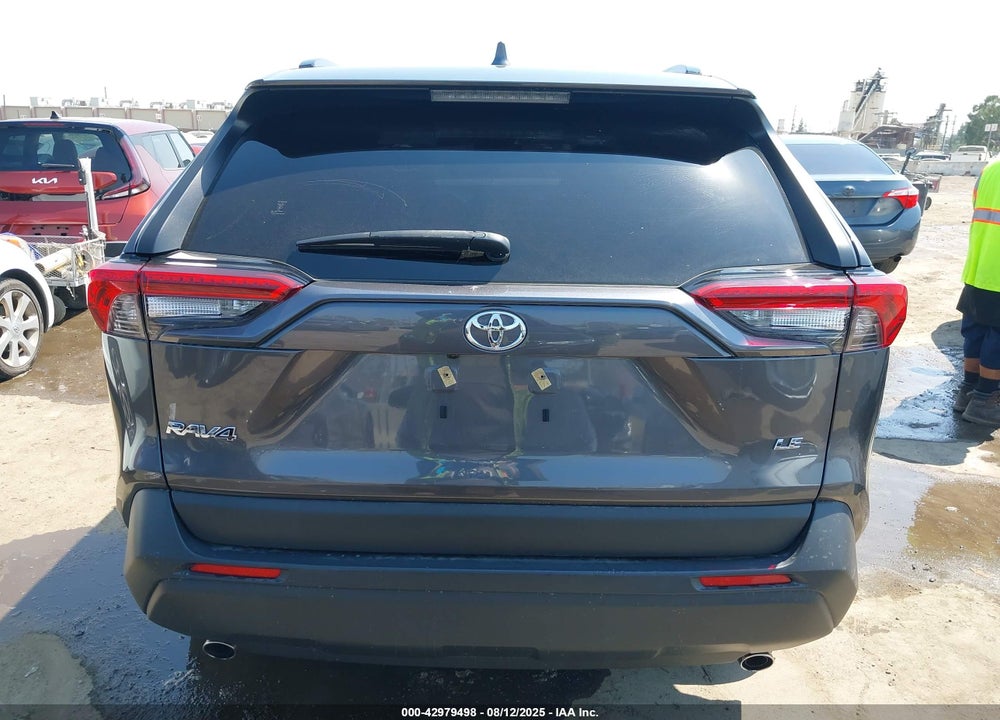 2019 TOYOTA RAV4 VIN: JTMH1RFVXKJ010457