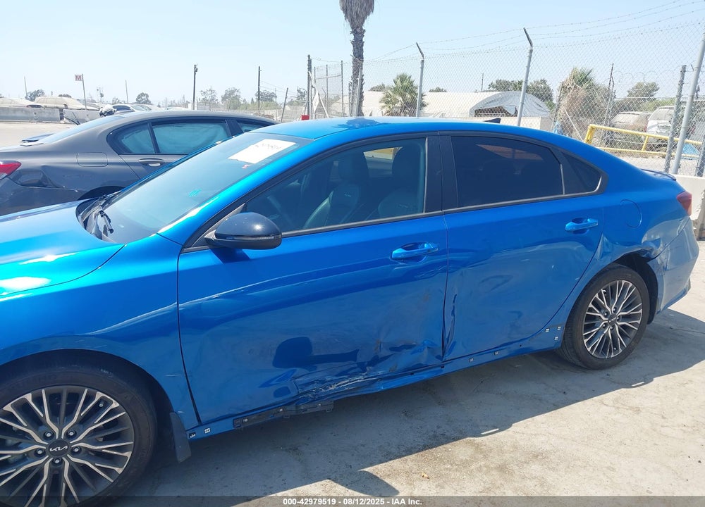 2023 KIA FORTE VIN: 3KPF54AD4PE570864