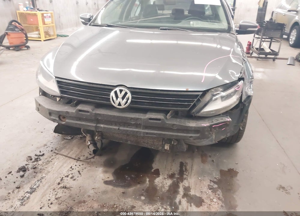 2011 VOLKSWAGEN JETTA VIN: 3VWLL7AJ1BM044770