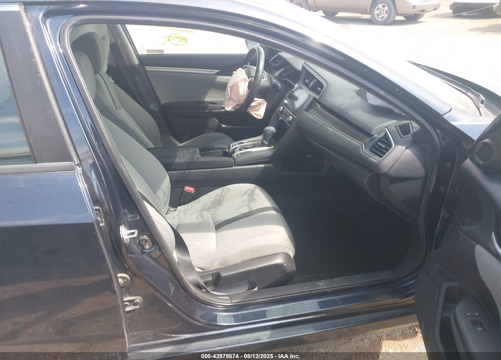 2019 HONDA CIVIC VIN: 19XFC1F34KE007990
