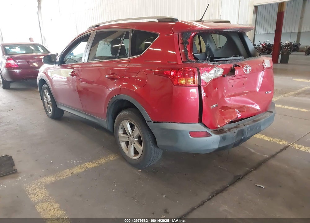 2013 TOYOTA RAV4 XLE VIN: 2T3WFREV4DW016642