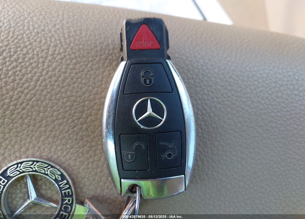 2011 MERCEDES-BENZ GL-CLASS VIN: 4JGBF7BE2BA728999