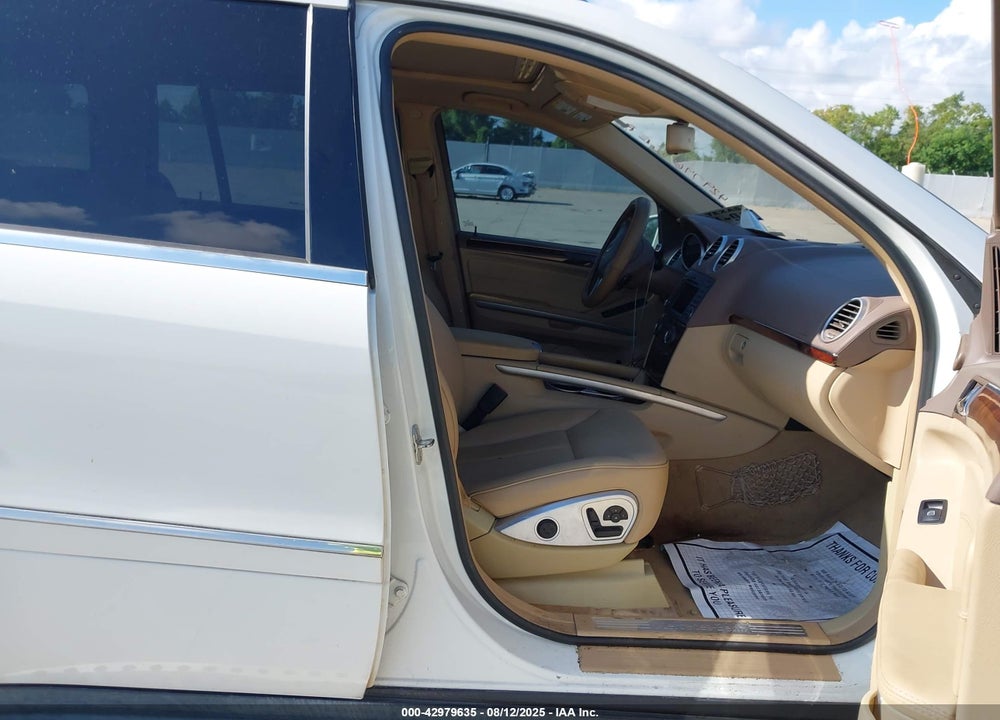 2011 MERCEDES-BENZ GL-CLASS VIN: 4JGBF7BE2BA728999
