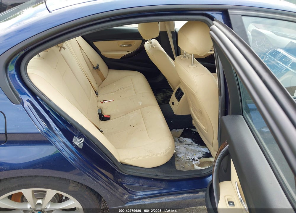 2018 BMW 3 SERIES VIN: WBA8E1G51JNU91269