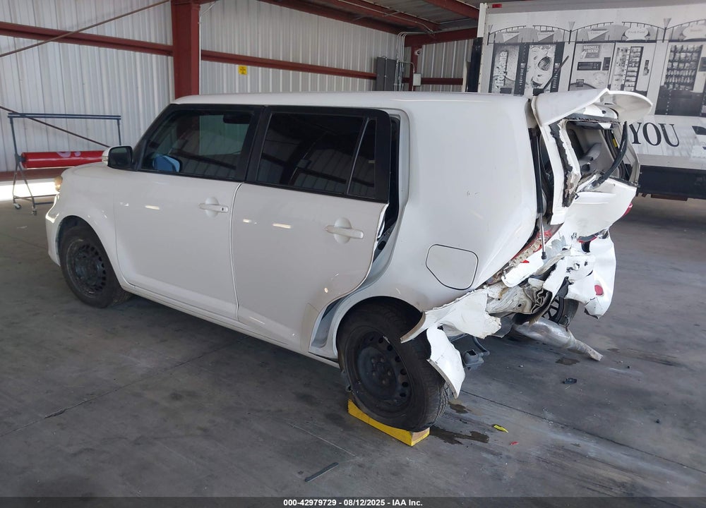 2015 SCION XB VIN: JTLZE4FE4FJ074791