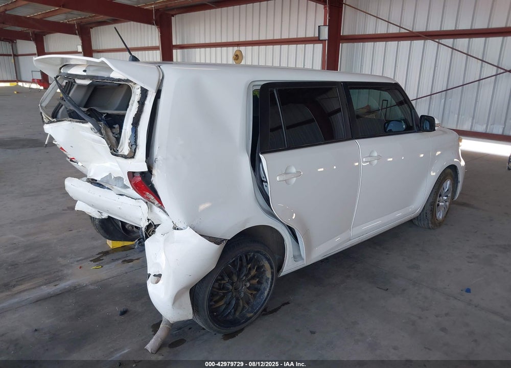 2015 SCION XB VIN: JTLZE4FE4FJ074791