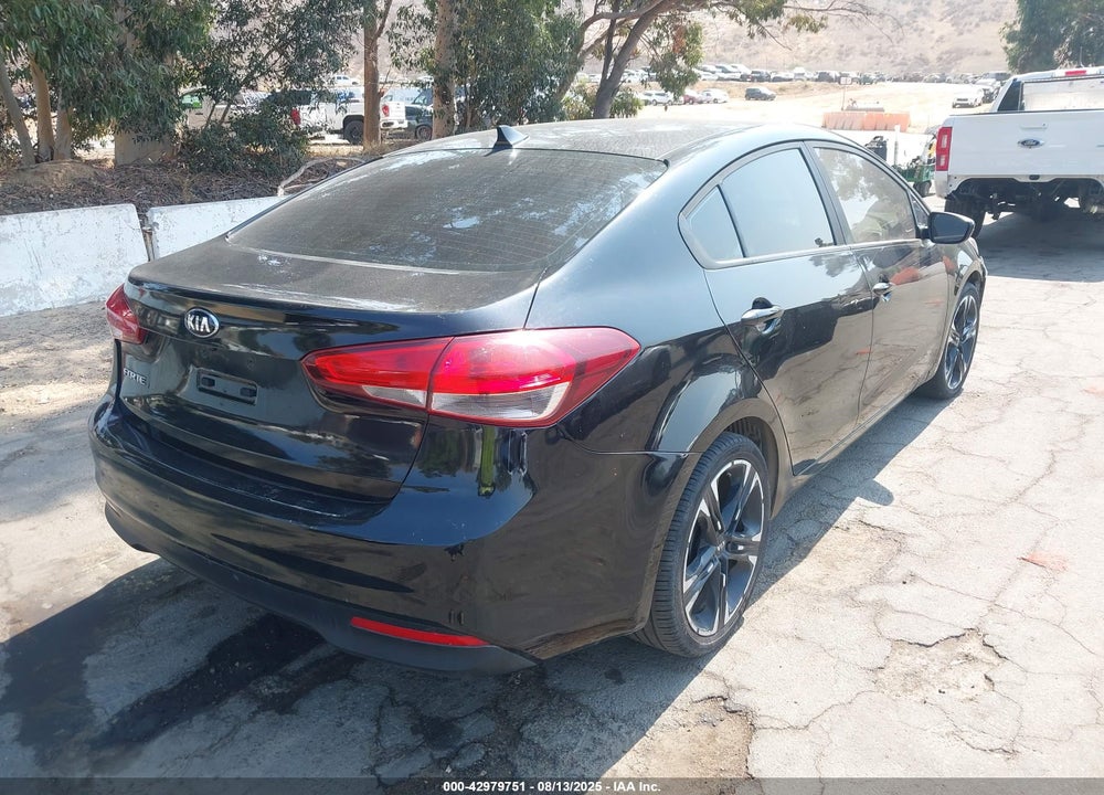 2017 KIA FORTE VIN: 3KPFK4A71HE059990