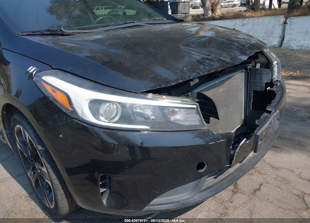 2017 KIA FORTE VIN: 3KPFK4A71HE059990