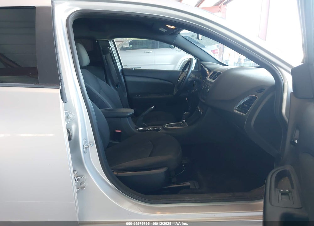 2011 DODGE AVENGER VIN: 1B3BD4FB7BN592016