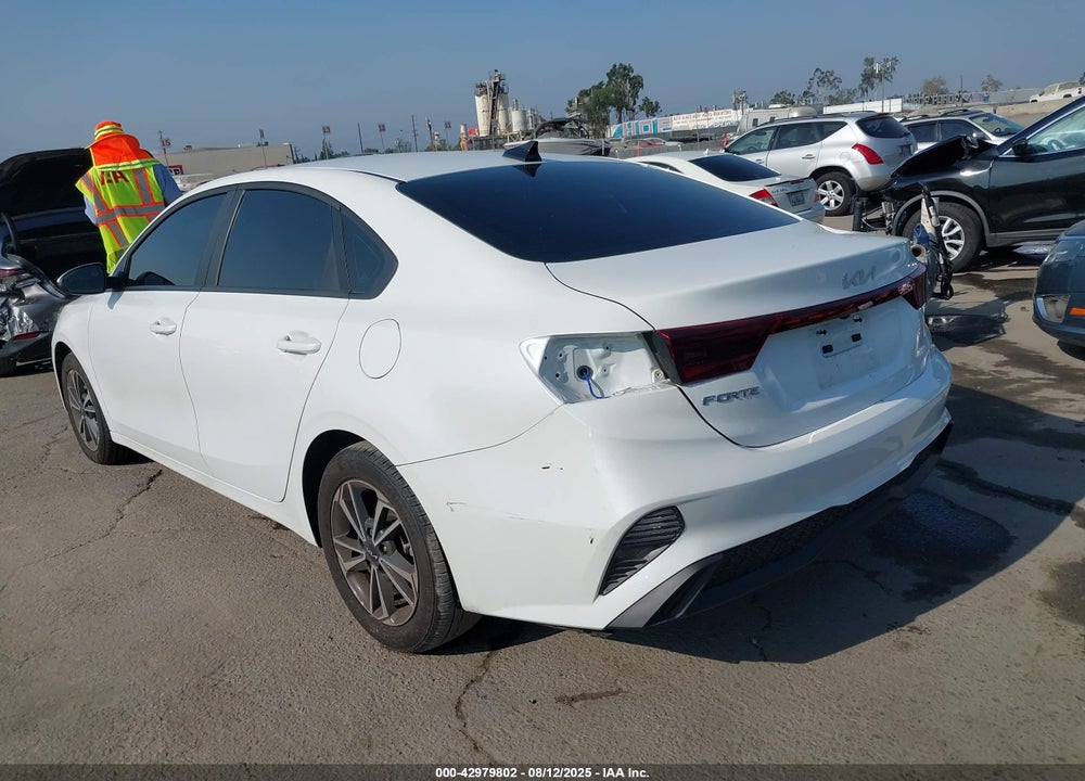 2024 KIA FORTE VIN: 3KPF24AD7RE837443