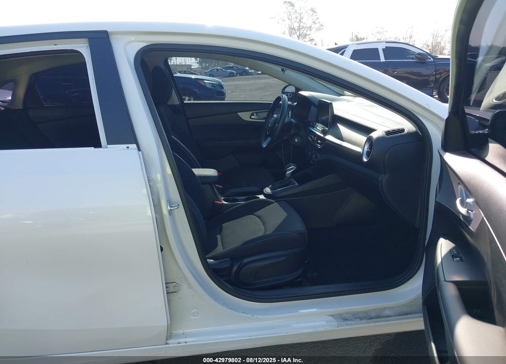 2024 KIA FORTE VIN: 3KPF24AD7RE837443