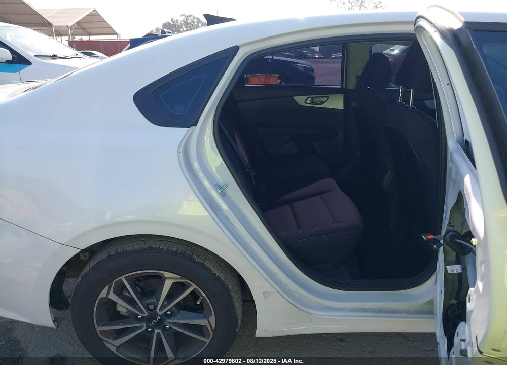 2024 KIA FORTE VIN: 3KPF24AD7RE837443