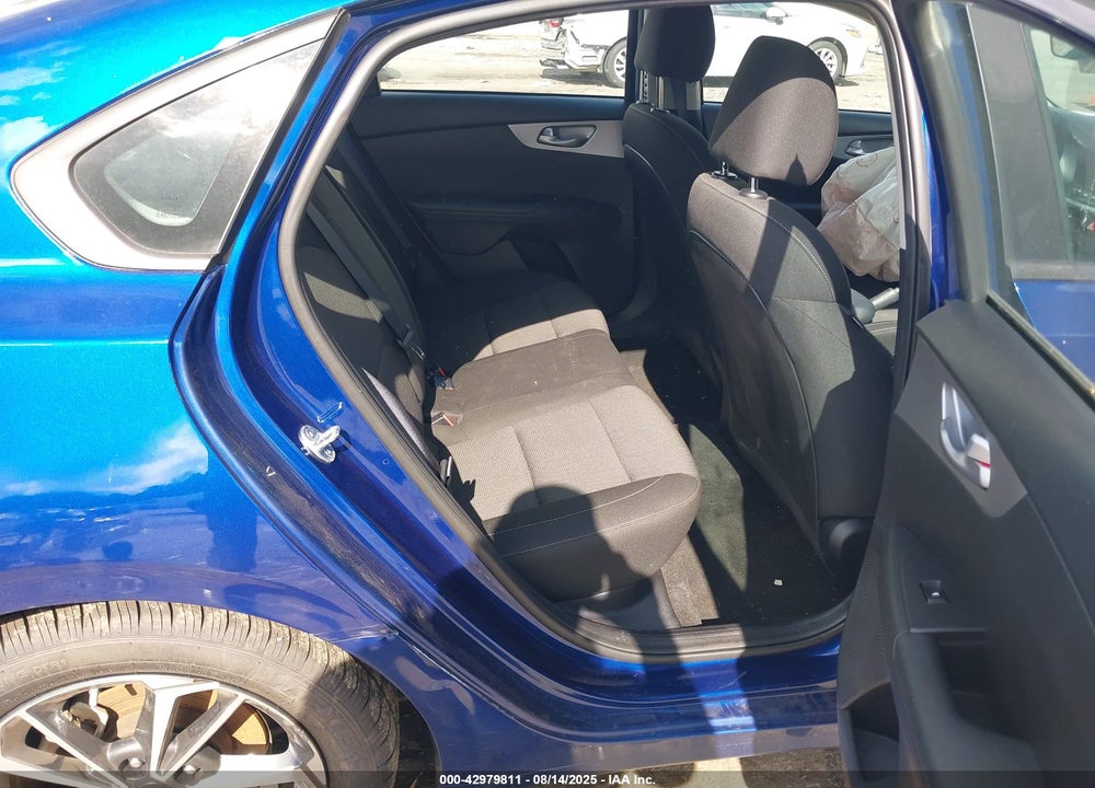 2023 KIA FORTE VIN: 3KPF24AD8PE596327