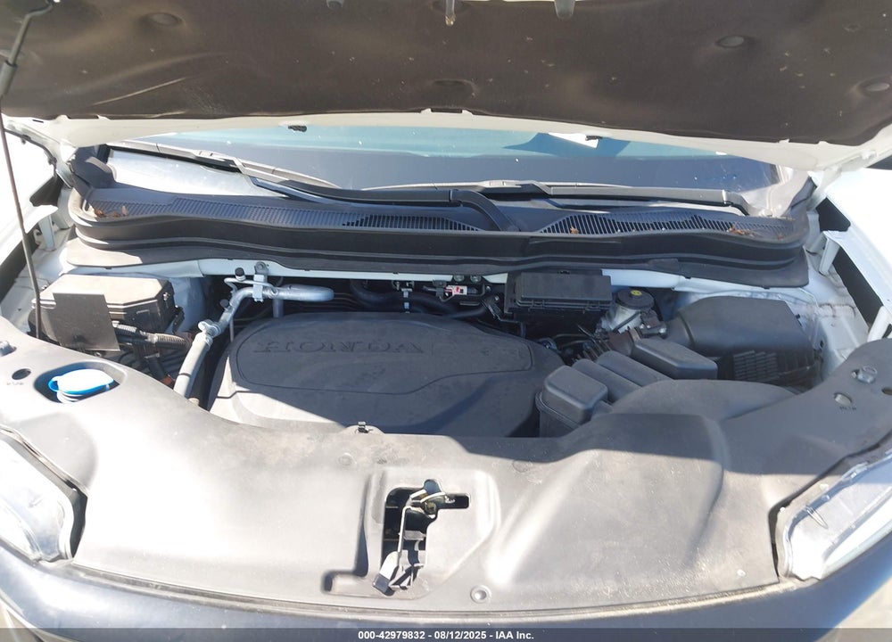 2022 HONDA PILOT VIN: 5FNYF5H24NB029966