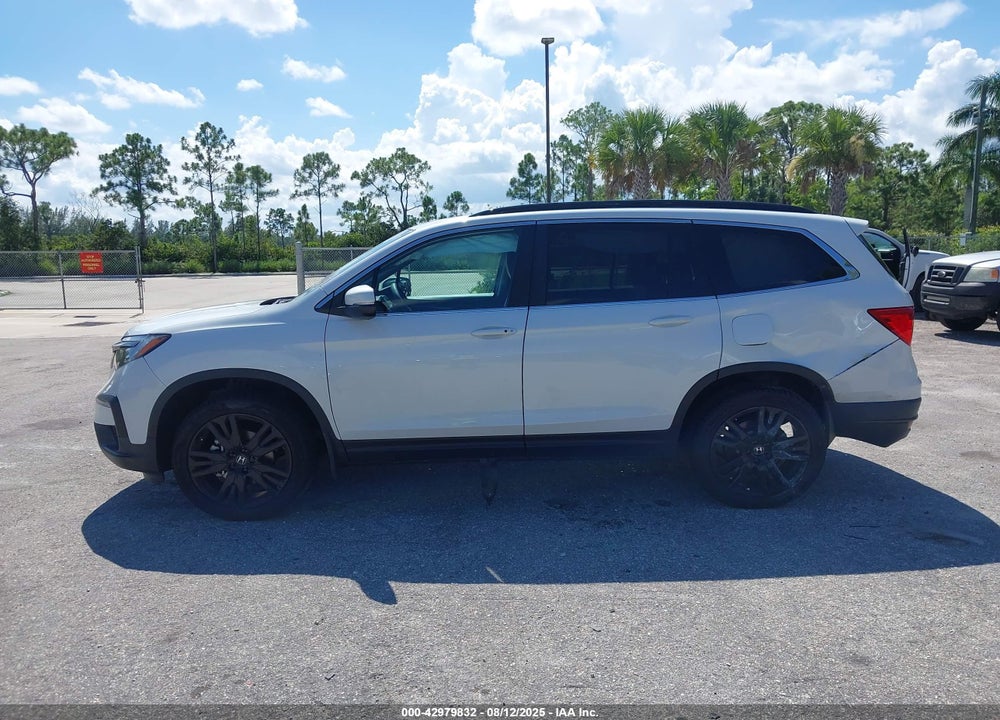 2022 HONDA PILOT VIN: 5FNYF5H24NB029966