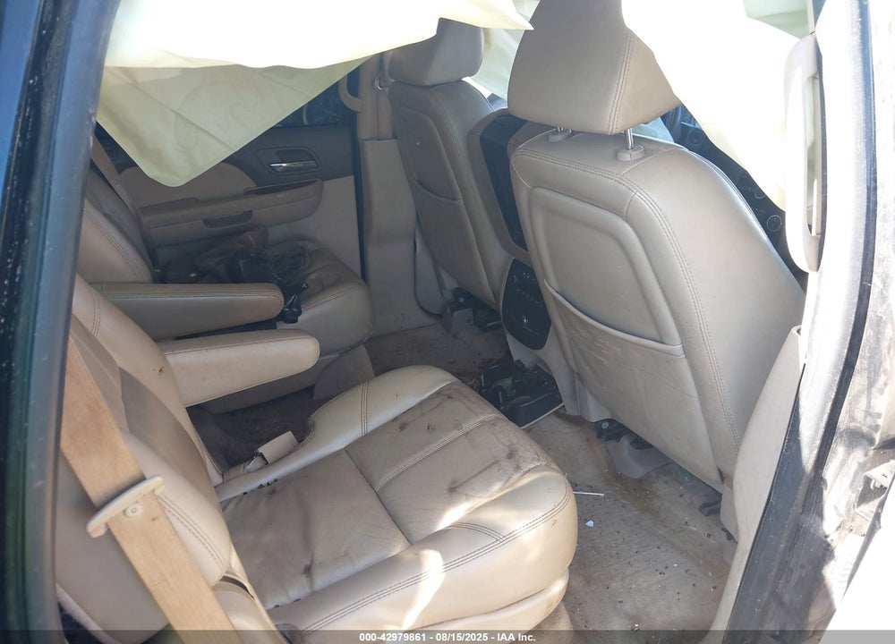 2007 GMC YUKON SLT VIN: 1GKFK13077J140951