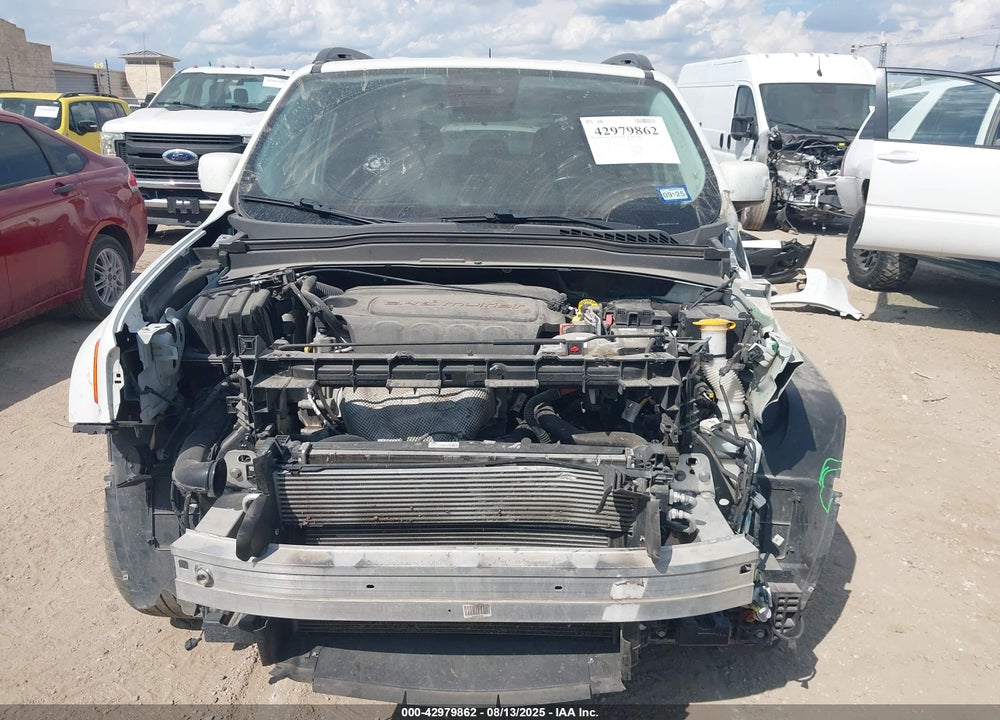 2017 JEEP RENEGADE VIN: ZACCJABB5HPG45926