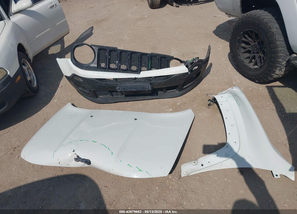 2017 JEEP RENEGADE VIN: ZACCJABB5HPG45926