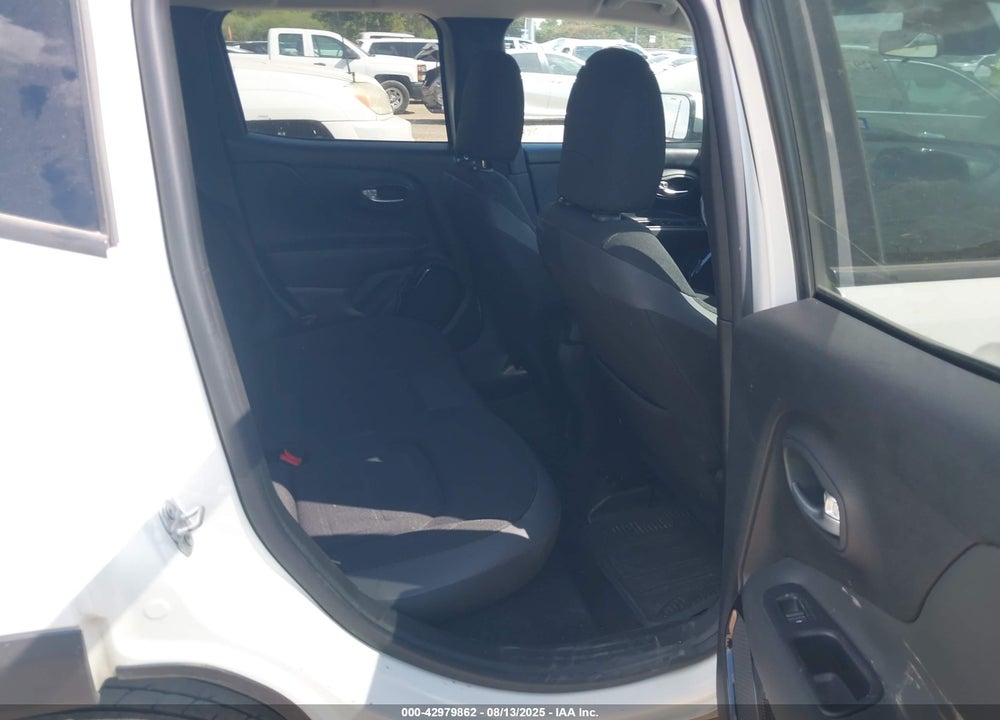 2017 JEEP RENEGADE VIN: ZACCJABB5HPG45926
